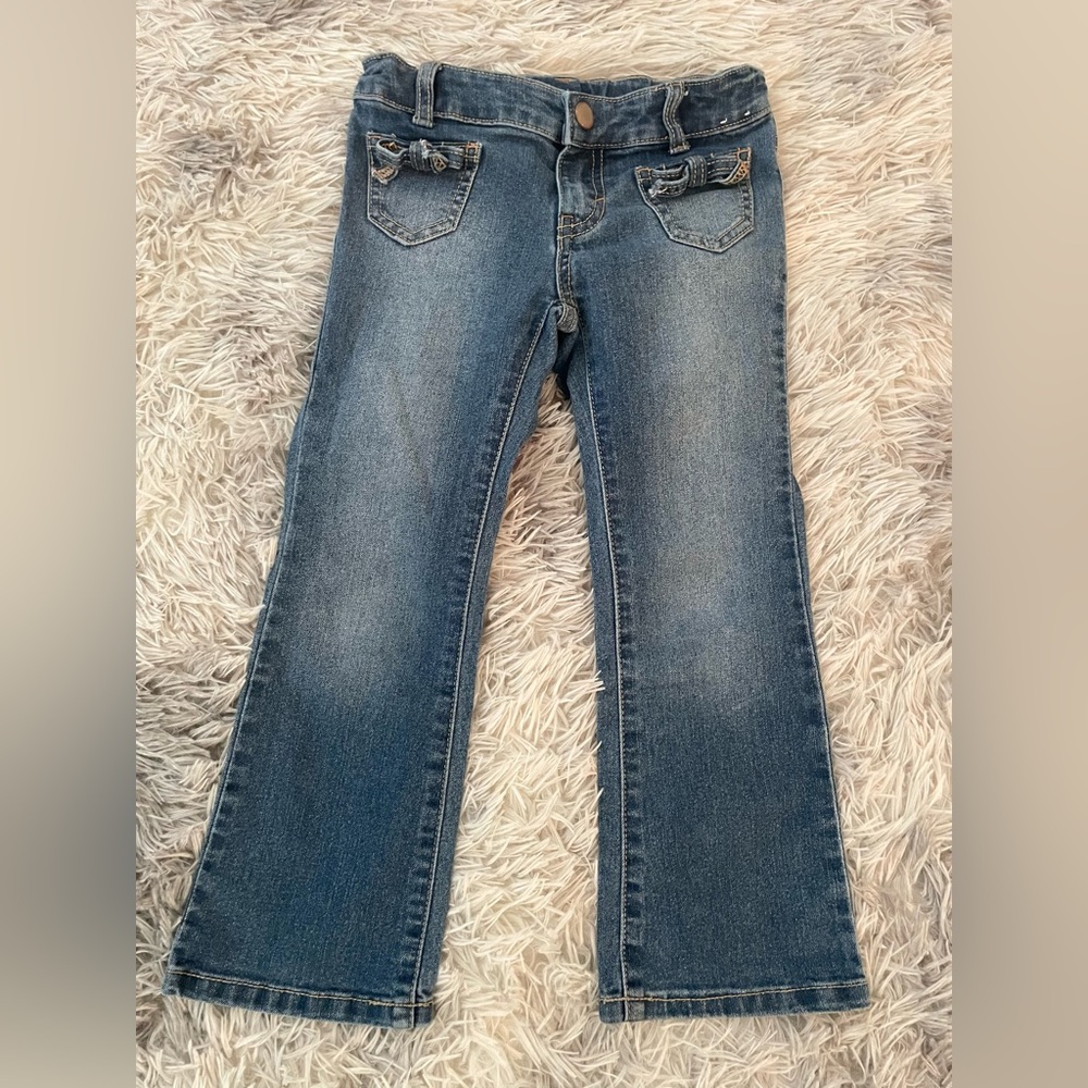 GYMBOREE Girl’s Slightly Flared Denim Jean Size 5 Front Pocket Bow Detail